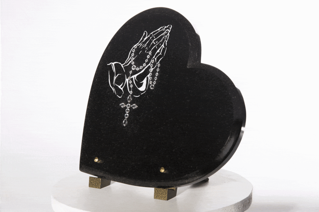 Plaque Funéraire En Forme De Coeur Personnalisée En Granit Noir Avec Mains Jointes Et Chapelet 